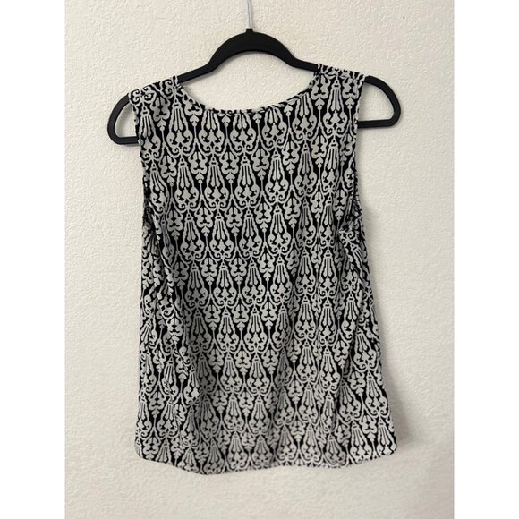 Moa Moa Womens Sleeveless Black & White Patterned Top size Medium - Picture 2 of 6